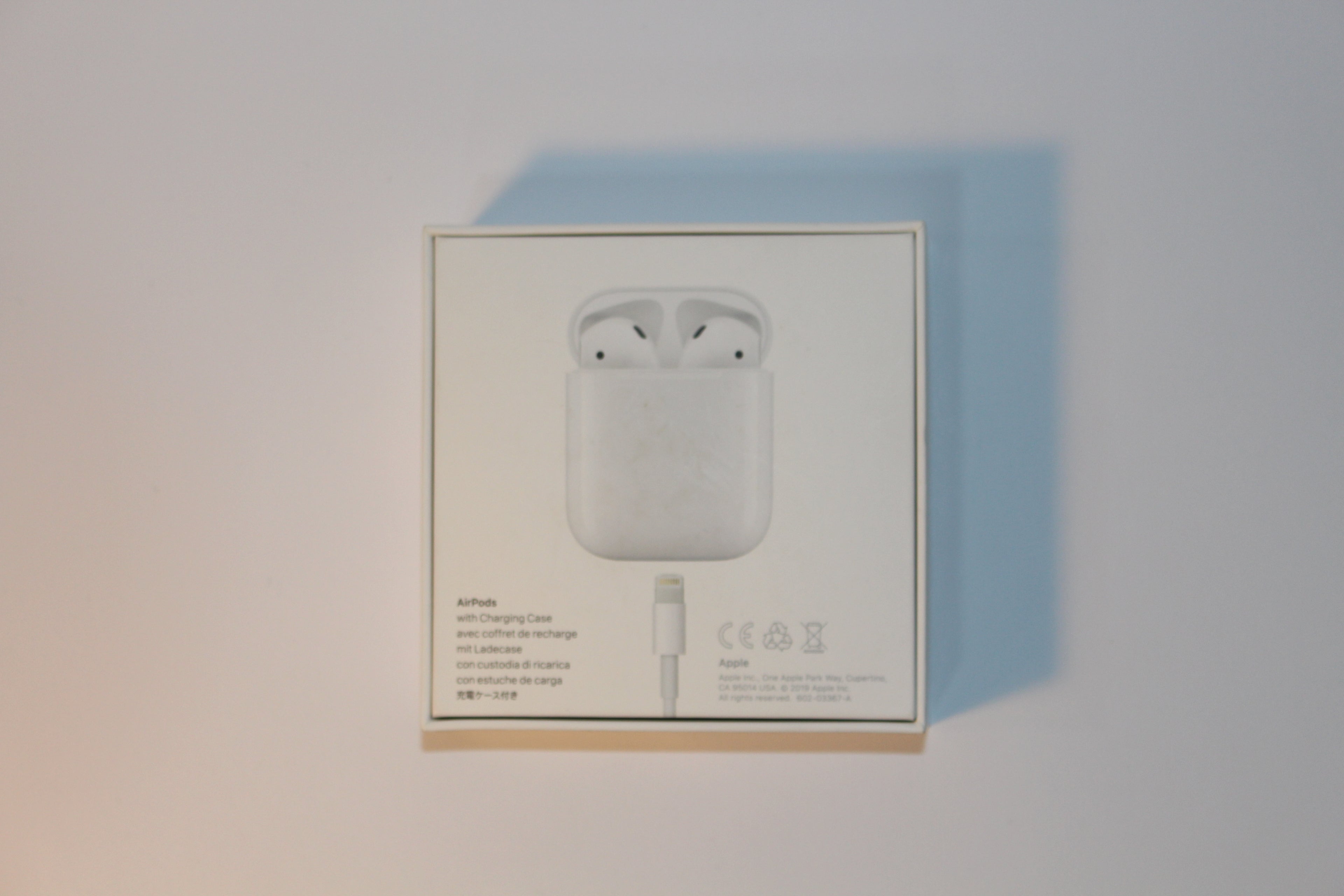 Apple AirPods 2 (2nd Gen)